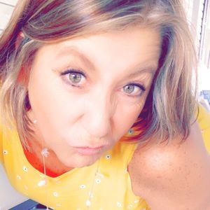 Meet your Posher, Bari